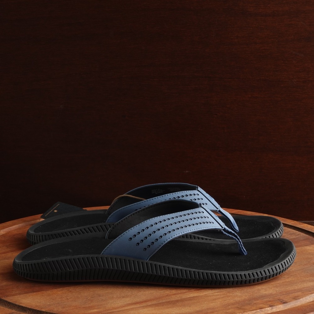 OluKai Sandals Mens SZ 14 Blue BLK Ulele Thong Flip Flop Coastal Beach Shoes NWT